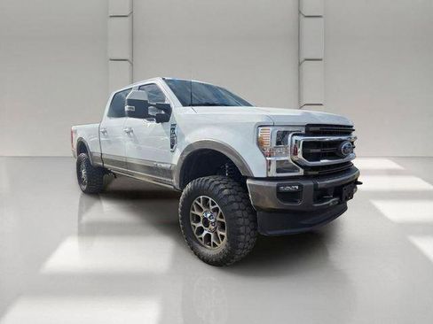 Used 2022 Ford F250 King Ranch w/ King Ranch Ultimate Package AWD/4WD image 3