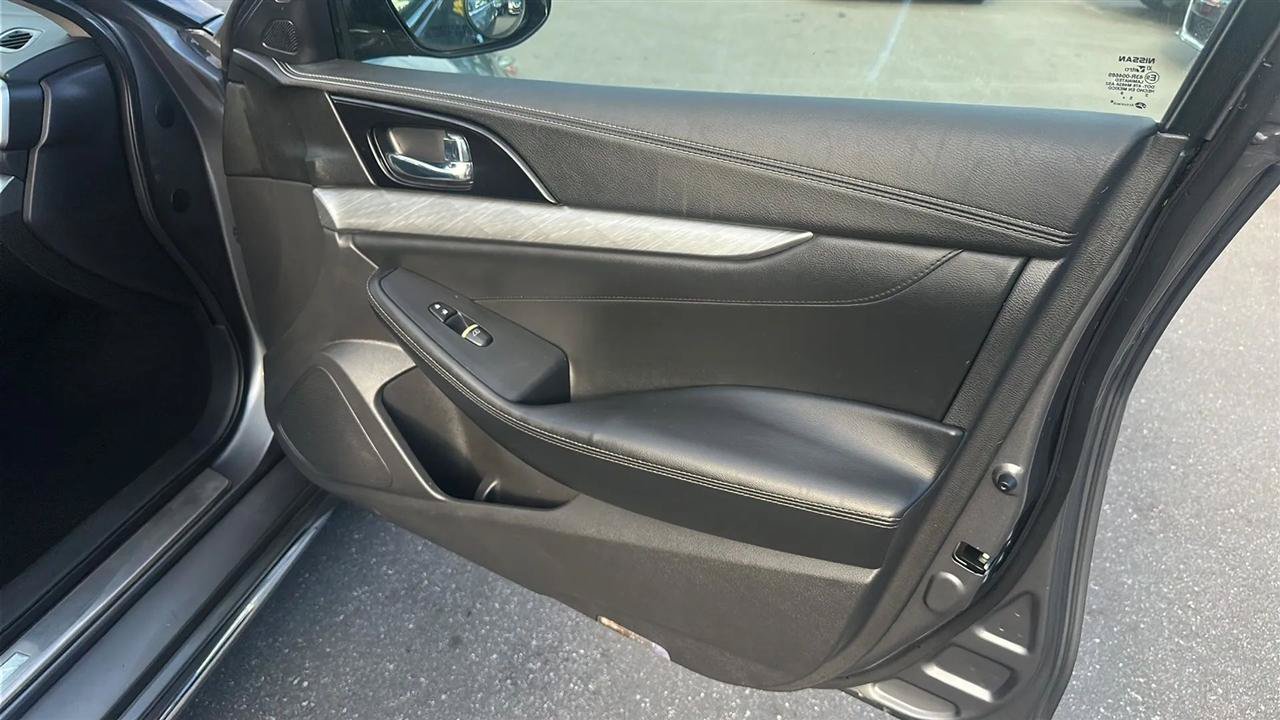 Used 2016 Nissan Maxima 3.5 SL FWD image 62