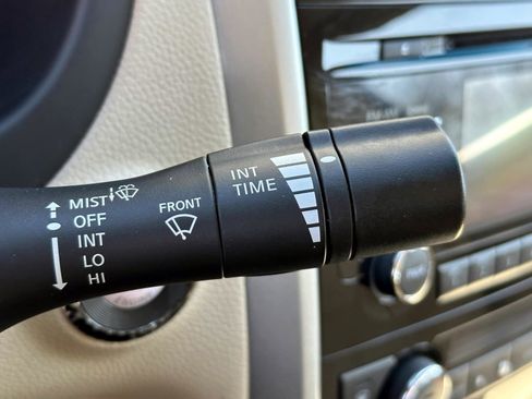 Used 2013 Nissan Altima 2.5 SL FWD image 21