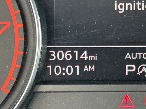 Used 2023 Audi A4 2.0T Premium w/ Convenience Package image 23