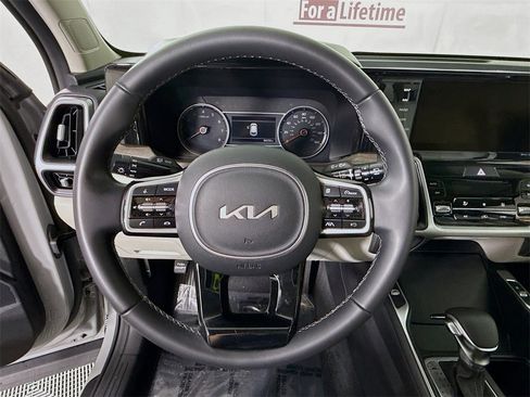 Used 2022 Kia Sorento S w/ Panoramic Sunroof Package image 22