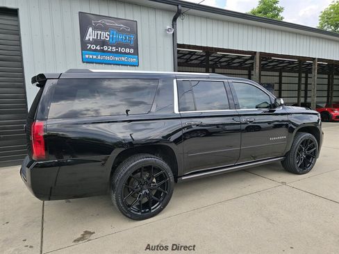 Used 2019 Chevrolet Suburban Premier w/ Premier Plus Edition AWD/4WD image 15