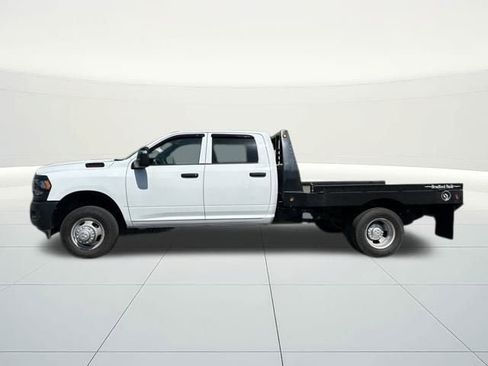 Used 2023 RAM 3500 Tradesman image 2