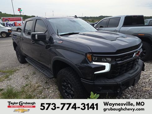 Used 2024 Chevrolet Silverado 1500 ZR2 w/ ZR2 Bison Edition AWD/4WD image 1
