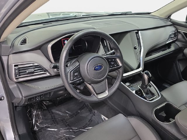 Used 2020 Subaru Outback Onyx Edition XT AWD/4WD image 16