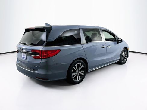 Used 2023 Honda Odyssey Touring image 5