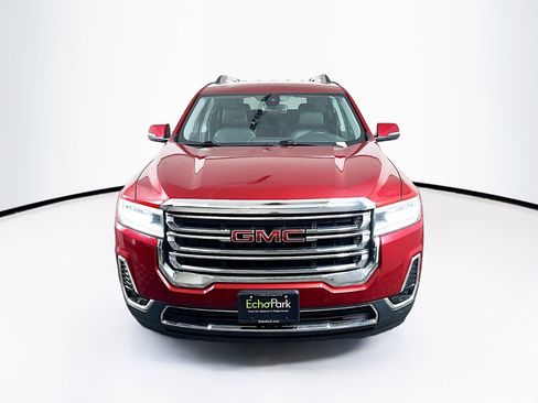 Used 2023 GMC Acadia SLT image 2