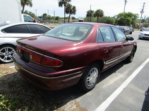 Used 2000 Buick Century Limited w/ Luxury Pkg FWD image 4