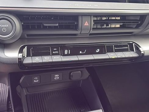 New 2026 Toyota Prius LE image 14