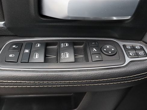 Used 2024 RAM 2500 Big Horn image 18