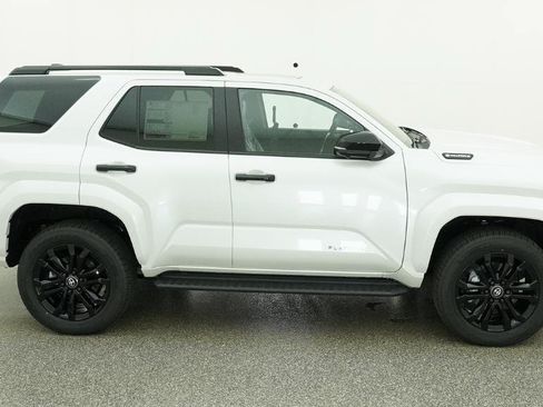New 2026 Toyota 4Runner Limited AWD/4WD image 10