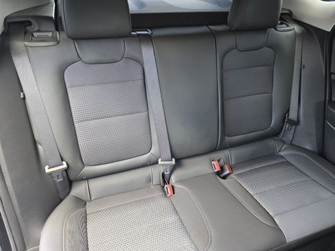 Used 2024 Chevrolet Trax LT FWD image 25