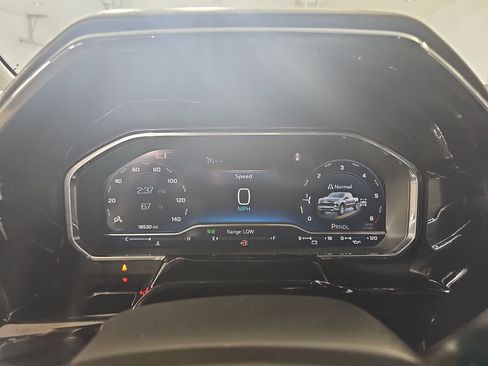 Certified 2024 Chevrolet Silverado 1500 LT AWD/4WD image 25