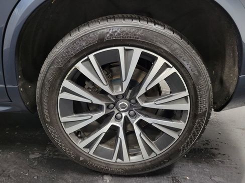 Used 2021 Volvo XC90 T8 Inscription Expression w/ Protection Package Premier image 10