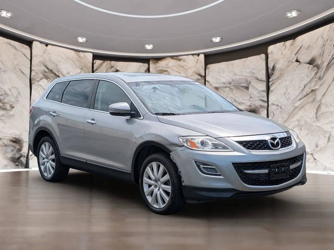 Used 2010 MAZDA CX-9 Grand Touring w/ Moonroof & Bose Audio Pkg FWD image 16