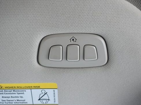 Used 2023 Ford Expedition Max XLT image 36