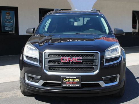 Used 2015 GMC Acadia SLE FWD image 2