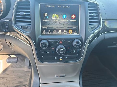 Used 2014 Jeep Grand Cherokee Overland image 21