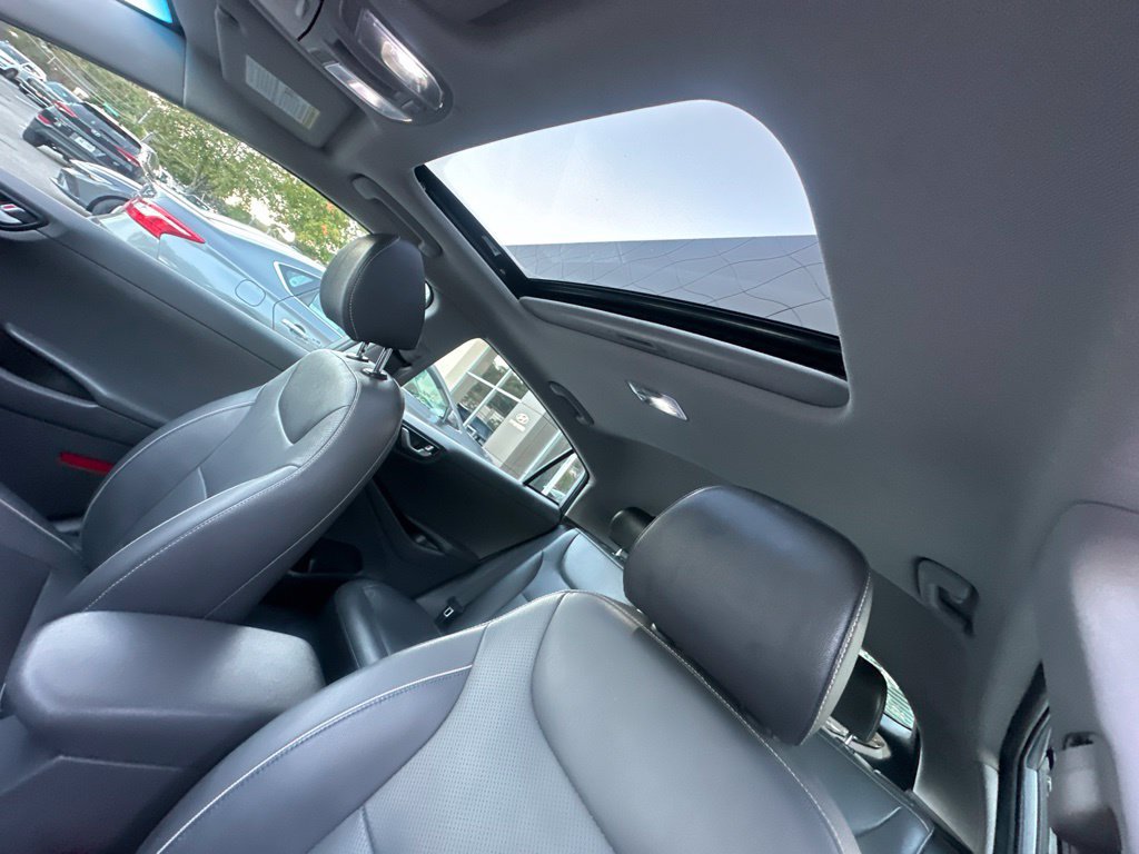 Used 2019 Hyundai Ioniq Limited w/ Ultimate Package 02 FWD image 11