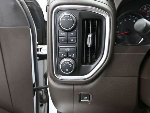 Used 2020 Chevrolet Silverado 1500 LT w/ All-Star Edition AWD/4WD image 38