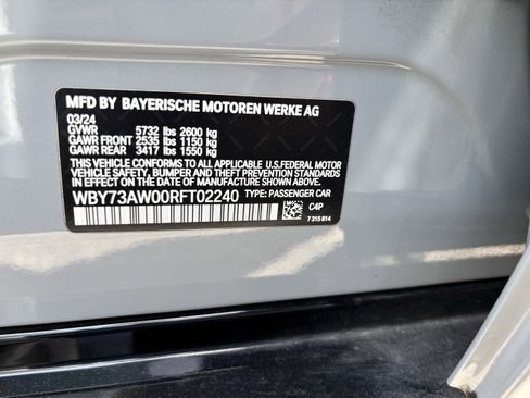 Used 2024 BMW i4 eDrive40 w/ M Sport Package image 38