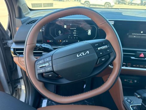 New 2026 Kia Sportage X-Line w/ X-Line Technology Package image 14