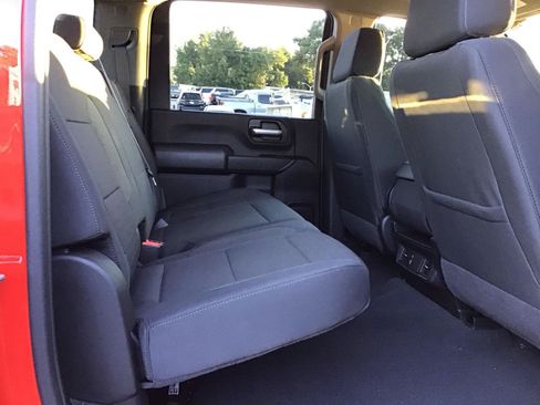 Used 2026 Chevrolet Silverado 2500 Custom w/ Custom Value Package AWD/4WD image 4