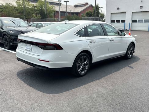 Used 2024 Honda Accord EX image 23