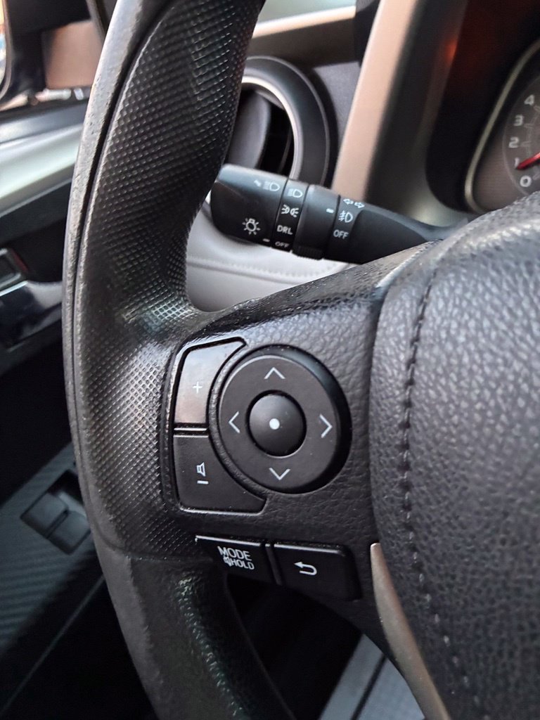 Used 2014 Toyota RAV4 XLE AWD/4WD image 31