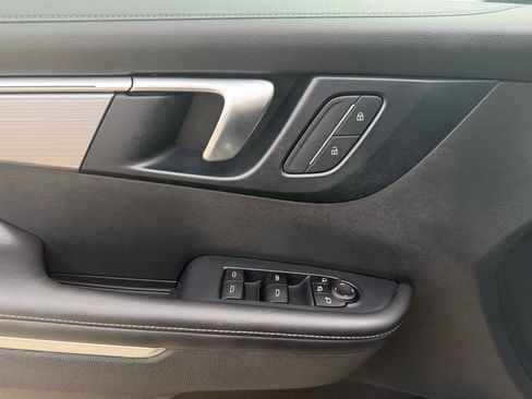 Used 2025 Buick Enclave Preferred image 27