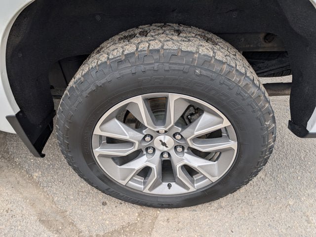 Used 2019 Chevrolet Silverado 1500 RST AWD/4WD image 30