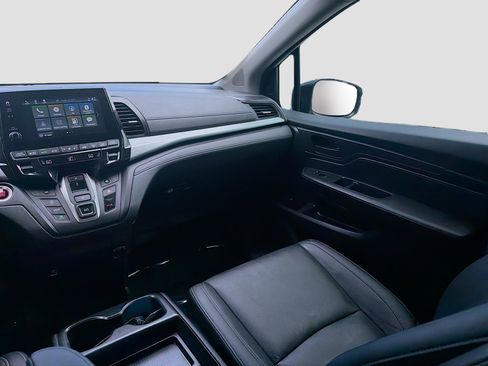 Used 2024 Honda Odyssey EX-L image 21