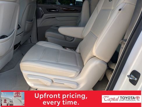 Used 2021 Cadillac Escalade ESV Premium Luxury Platinum w/ Heavy-Duty Trailer Package AWD/4WD image 12