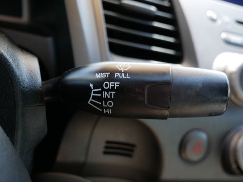 Used 2010 Honda Civic LX image 28