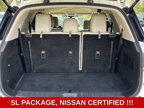 Used 2022 Nissan Pathfinder SL AWD/4WD image 9