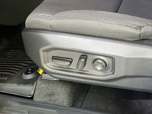 New 2026 Toyota Tundra SR5 AWD/4WD image 21