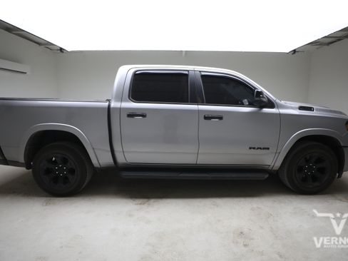 Used 2025 RAM 1500 Big Horn AWD/4WD image 5