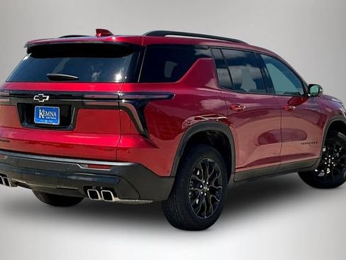 Used 2024 Chevrolet Traverse LT w/ Enhanced Driving Package FWD image 6