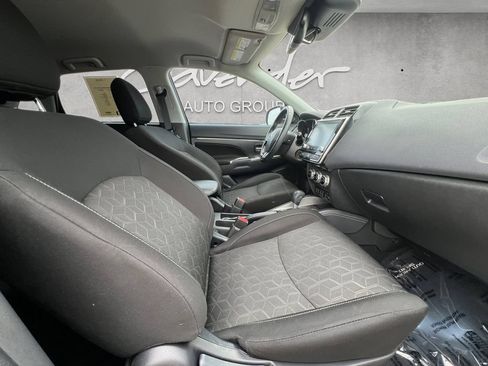 Used 2021 Mitsubishi Outlander Sport SE FWD image 24
