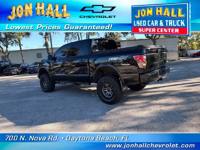 Used 2022 Nissan Titan PRO-4X w/ Pro-4x Convenience Package AWD/4WD image 6