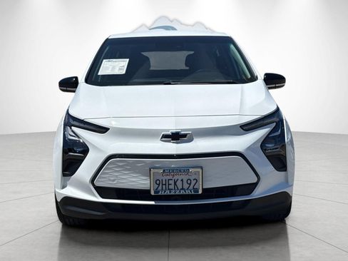 Used 2023 Chevrolet Bolt LT w/ Infotainment Package FWD image 8