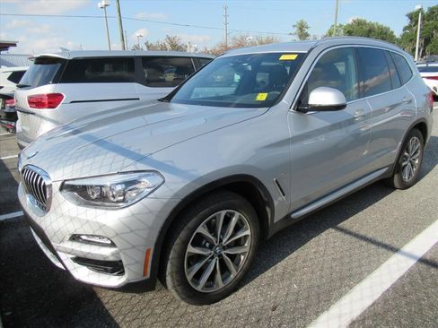 Used 2019 BMW X3 sDrive30i w/ Premium Package image 2