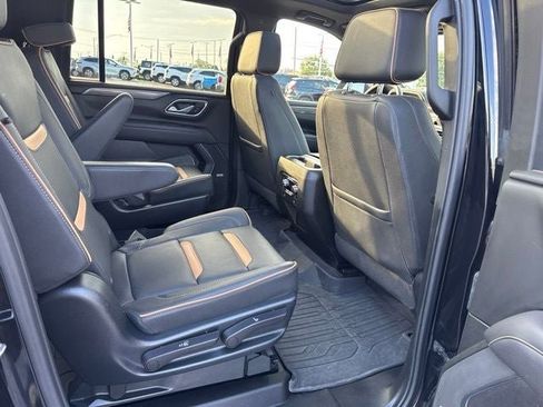 Used 2023 GMC Yukon XL AT4 w/ AT4 Premium Package AWD/4WD image 26