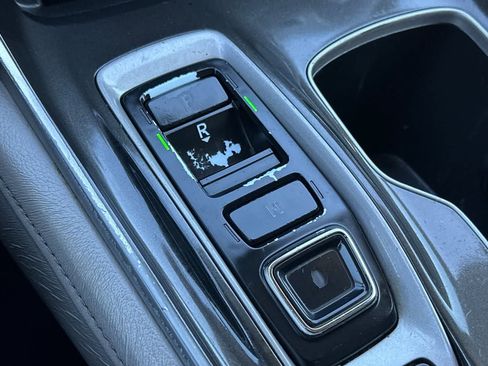 Used 2018 Honda Accord EX-L image 25