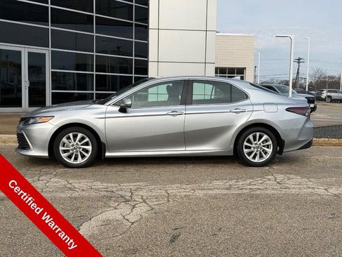 Used 2024 Toyota Camry LE FWD image 6