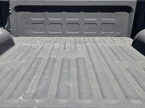 Used 2019 RAM 2500 Laramie AWD/4WD image 38