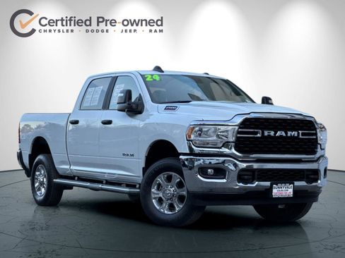 Used 2024 RAM 2500 Big Horn w/ Bed Utility Group AWD/4WD image 2