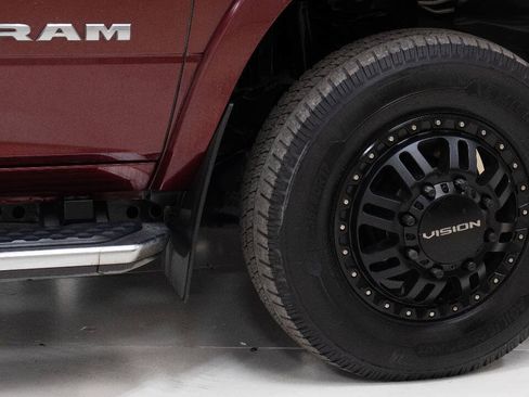 Used 2020 RAM 3500 Laramie w/ Max Tow Package AWD/4WD image 79