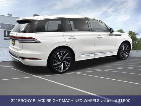 New 2026 Lincoln Aviator Black Label w/ Dynamic Handling Package AWD/4WD image 4