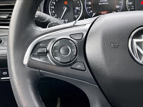 Used 2017 Buick LaCrosse Essence image 21